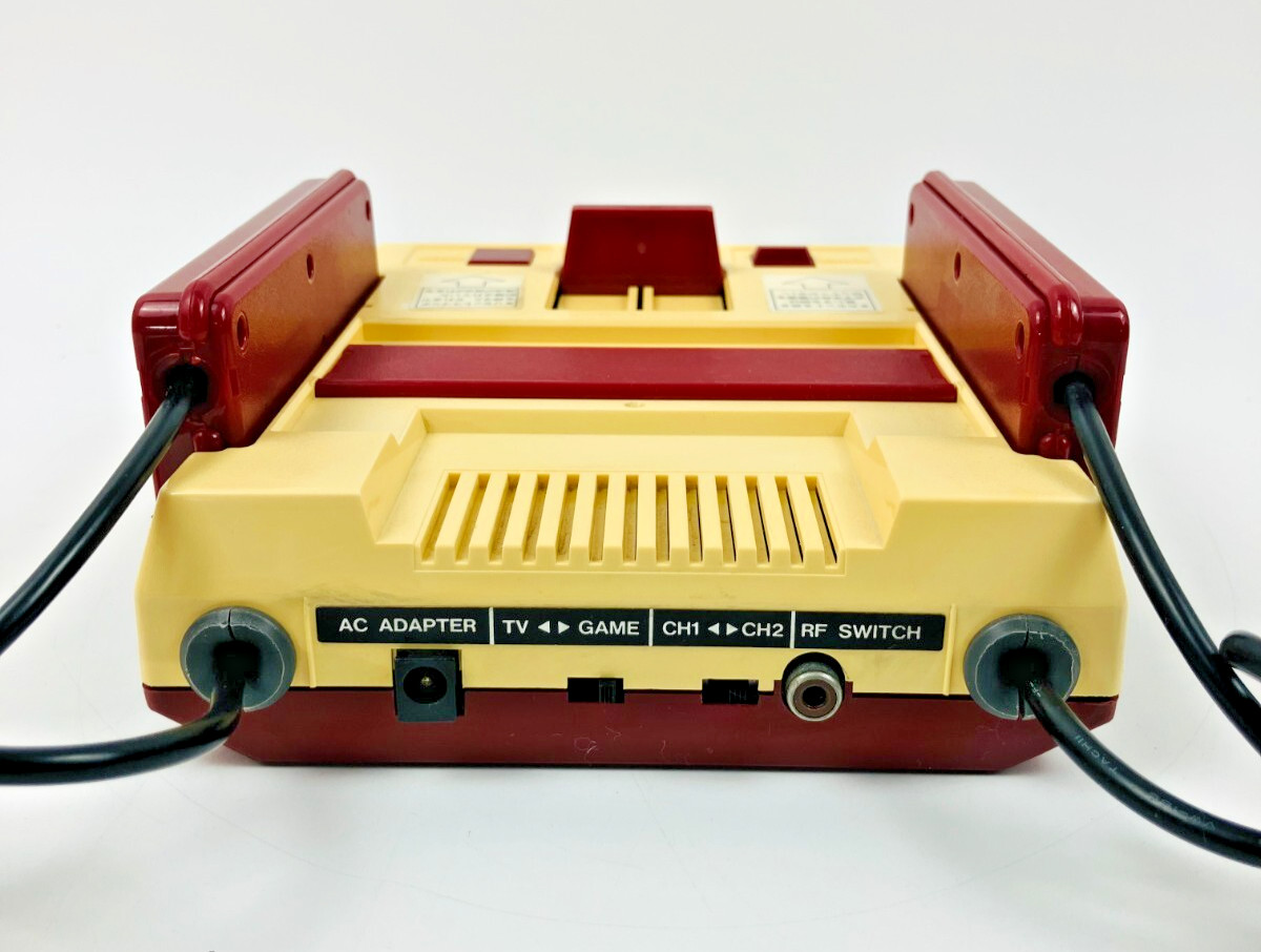 Nintendo Famicom Family Computer Console Boxed HVC-001 Box and styrofoam dirty