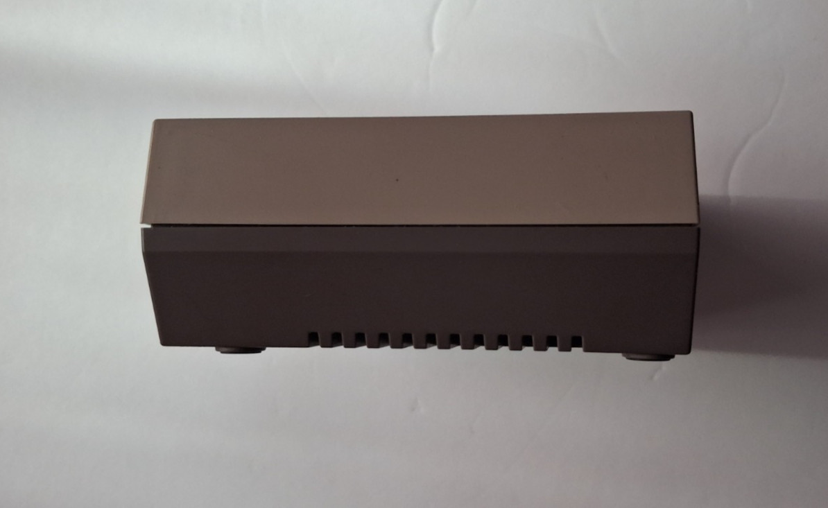 Nintendo Entertainment System NES Classic Edition Model CLV-001 Mini Console OEM