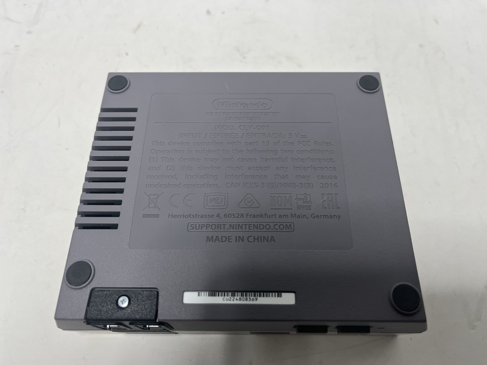 Nintendo Entertainment System NES Classic Edition Model CLV-001 Mini Console