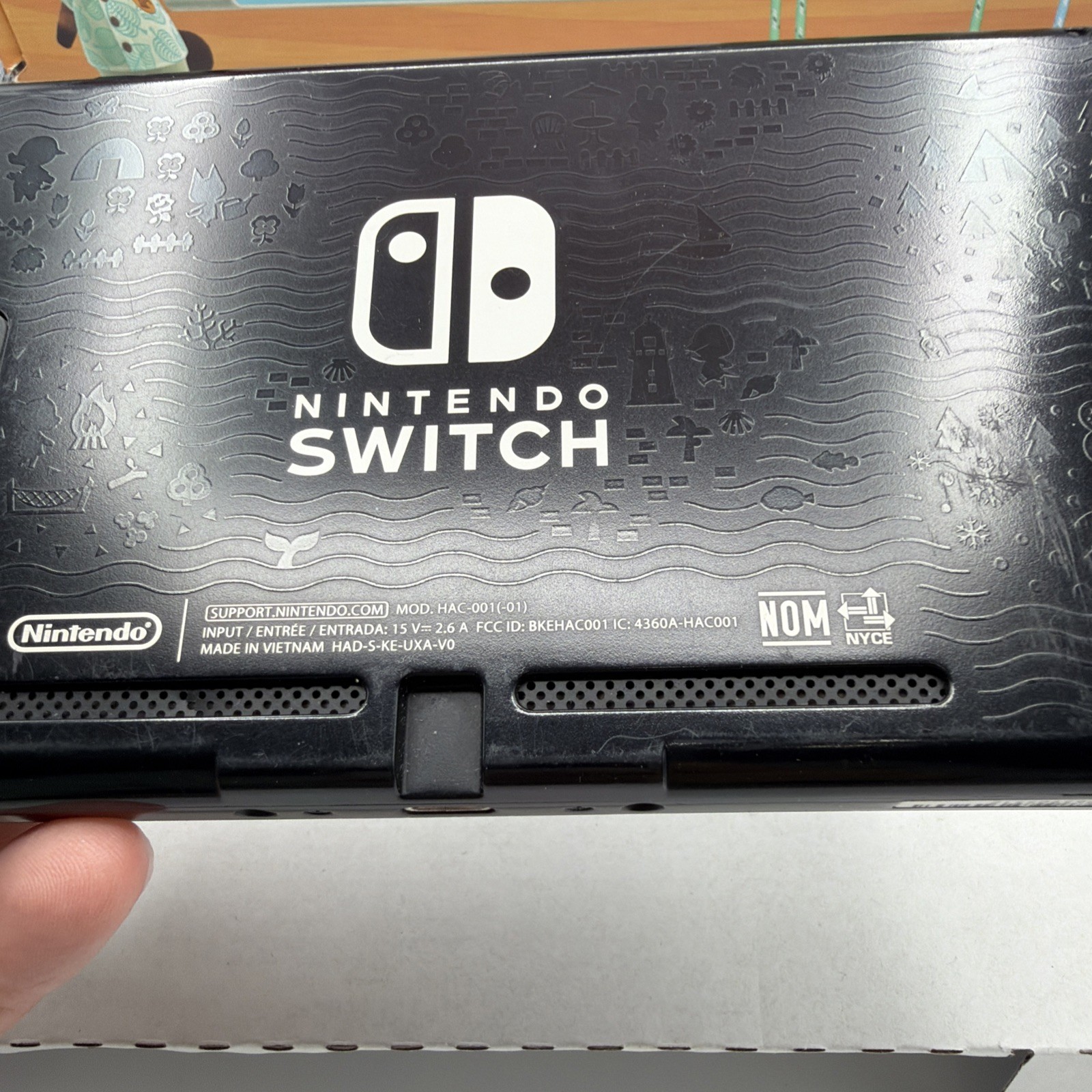 Nintendo Switch Console Animal Crossing Limited Edition Boxed Joy-Con Dock Set