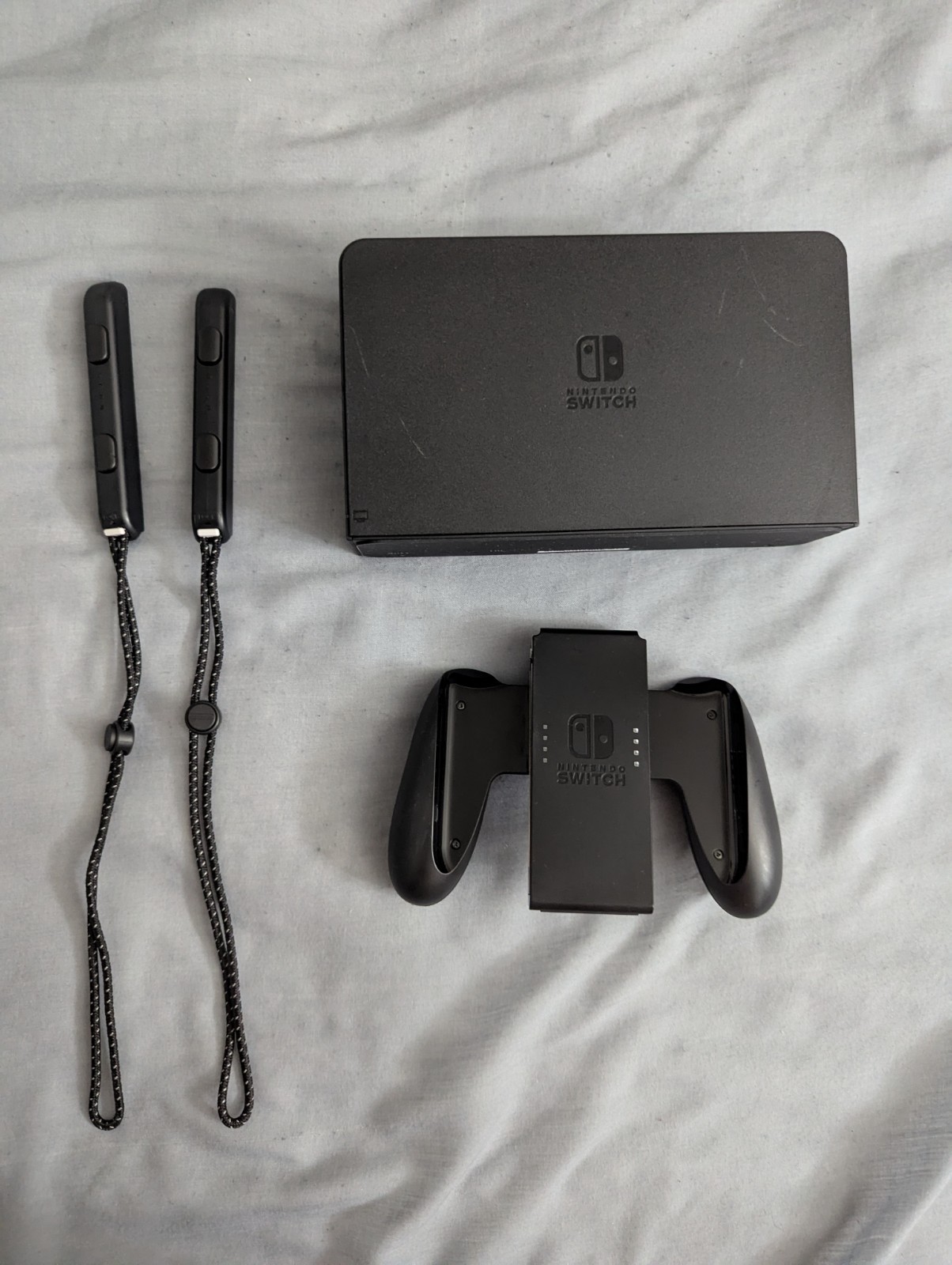 Nintendo Switch OLED + Accessories + 256GB SD Card + Pokémon Sword Bundle