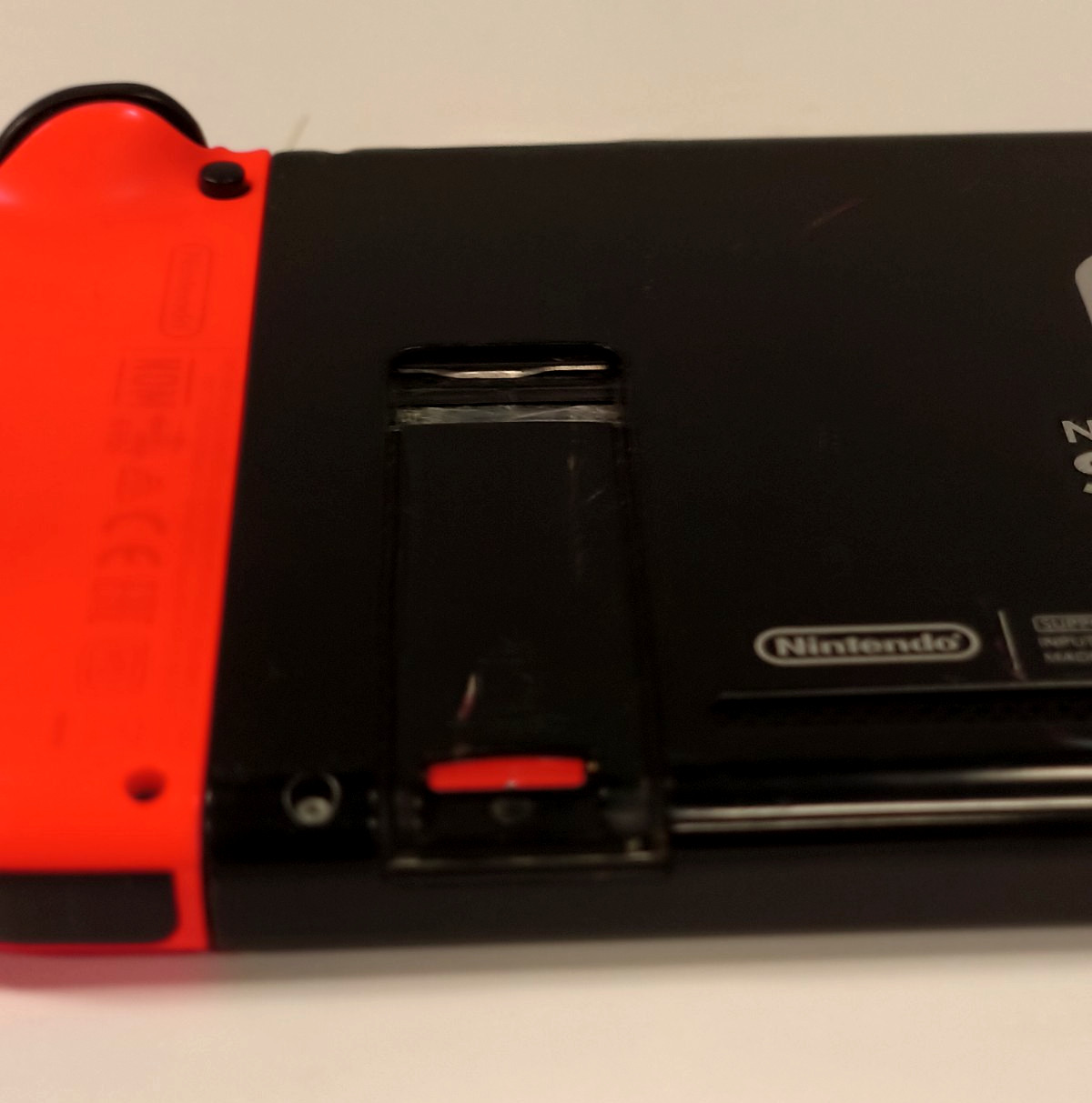 Nintendo Switch Console w/ Dock Neon Red/Blue Joy-Con Case 128GB microSD