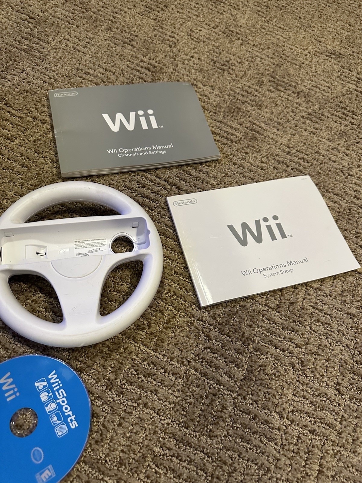 Nintendo Wii White Console Bundle w/ 2 Remotes, 2 Nunchuks, Wii Sports