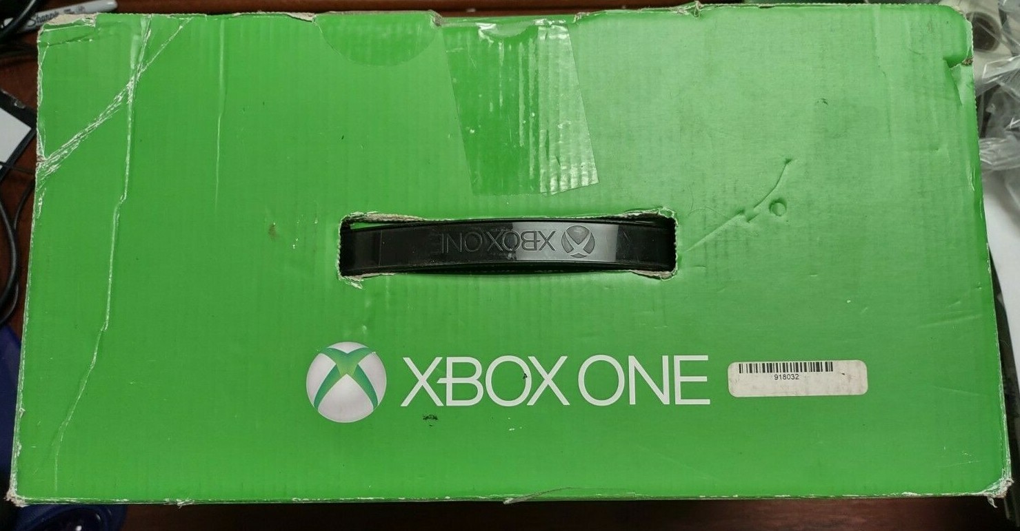 Xbox One 500GB w/ Kinect 3 Game Bundle – Zoo Tycoon, Dance Central – OPEN BOX!