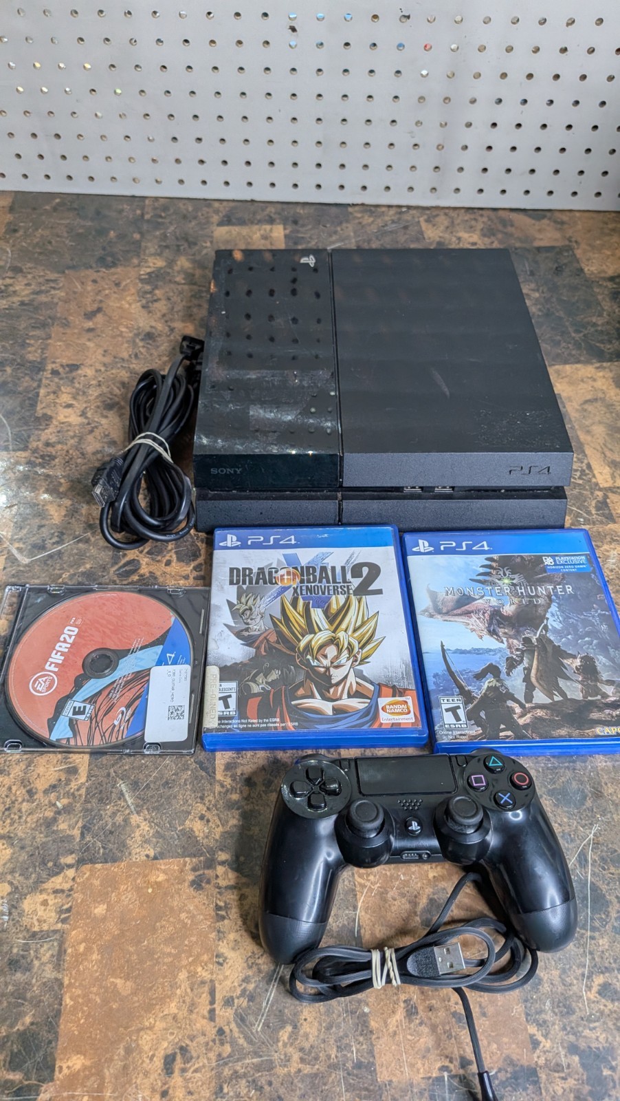 Sony PlayStation 4 CUH-1001A 500GB Black Video Game Console Bundle – Tested