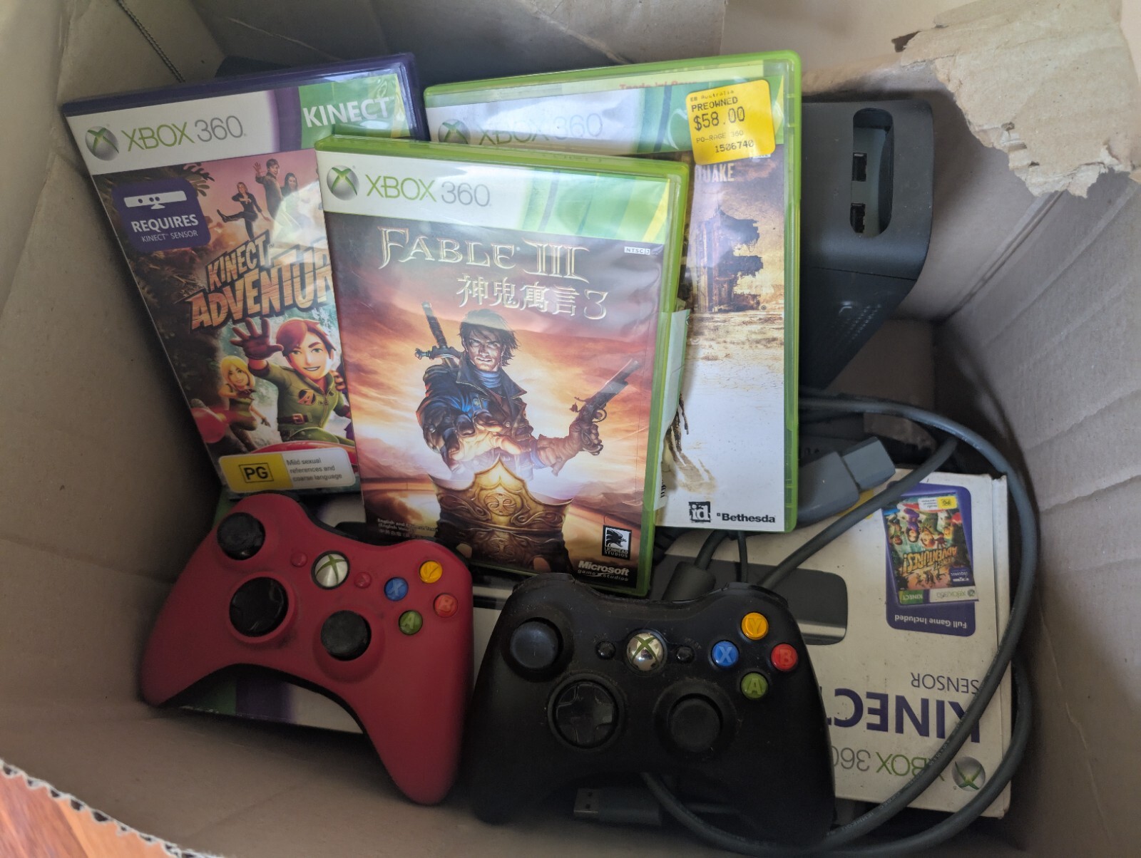Microsoft Xbox 360 Elite 120 GB Console With Kinect And Wireless Network Adaptor