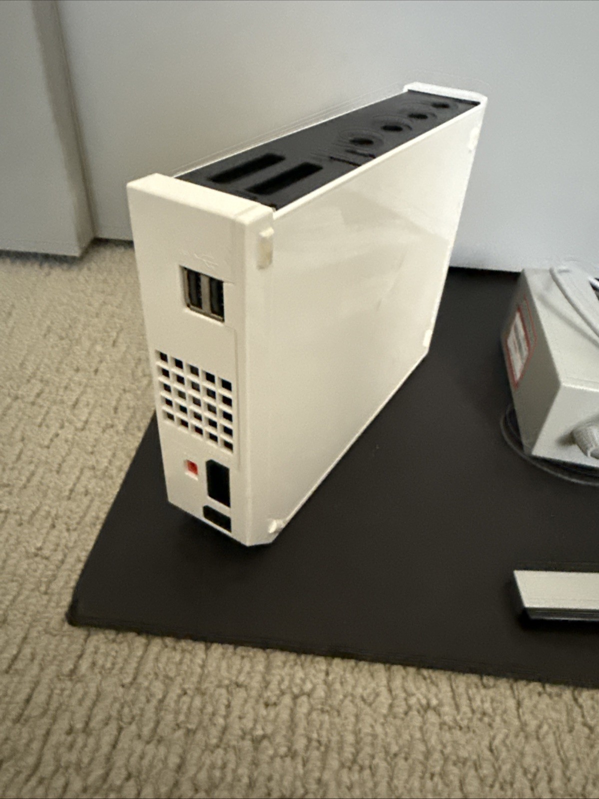 Nintendo Wii White Console System with Cords Working Tested
