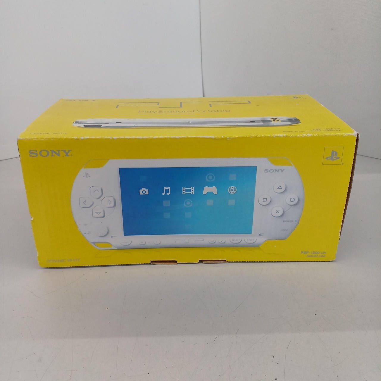 Sony PSP-1000 Console Box Accessories Included Missing Battery A2161