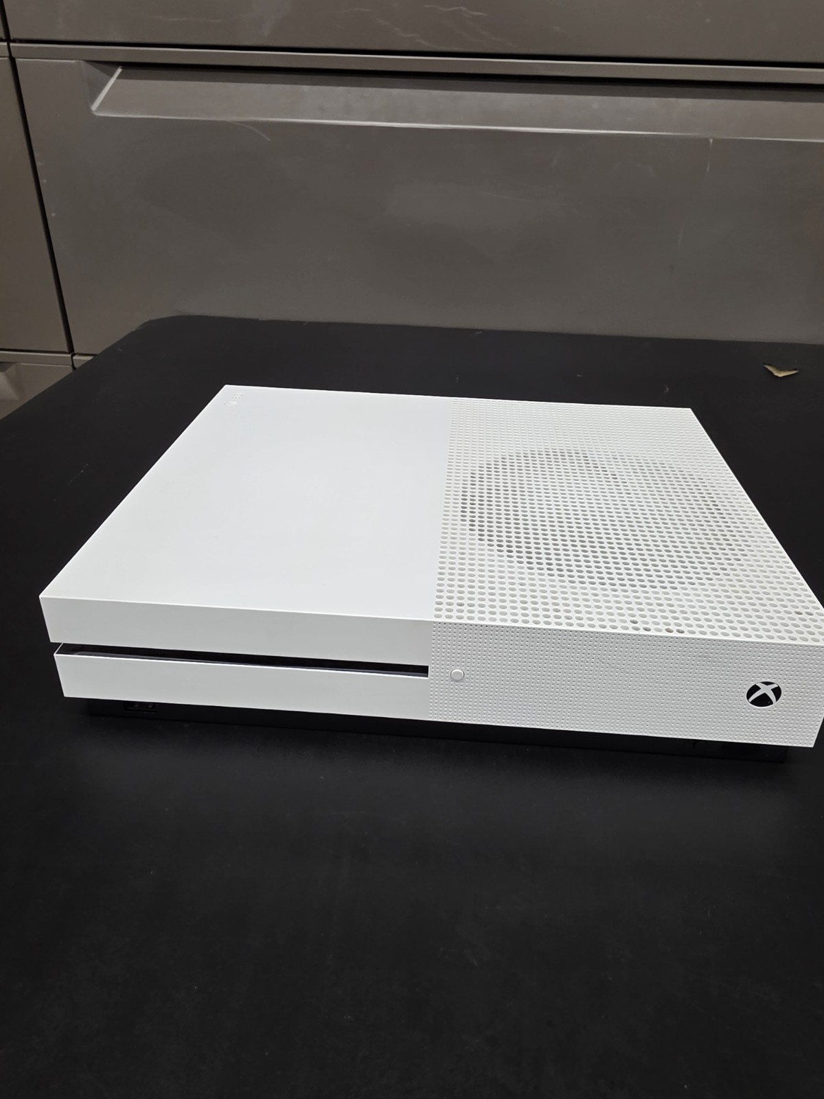 Microsoft Xbox One S 500GB White Console w/ Xbox X Controller & Power Cable