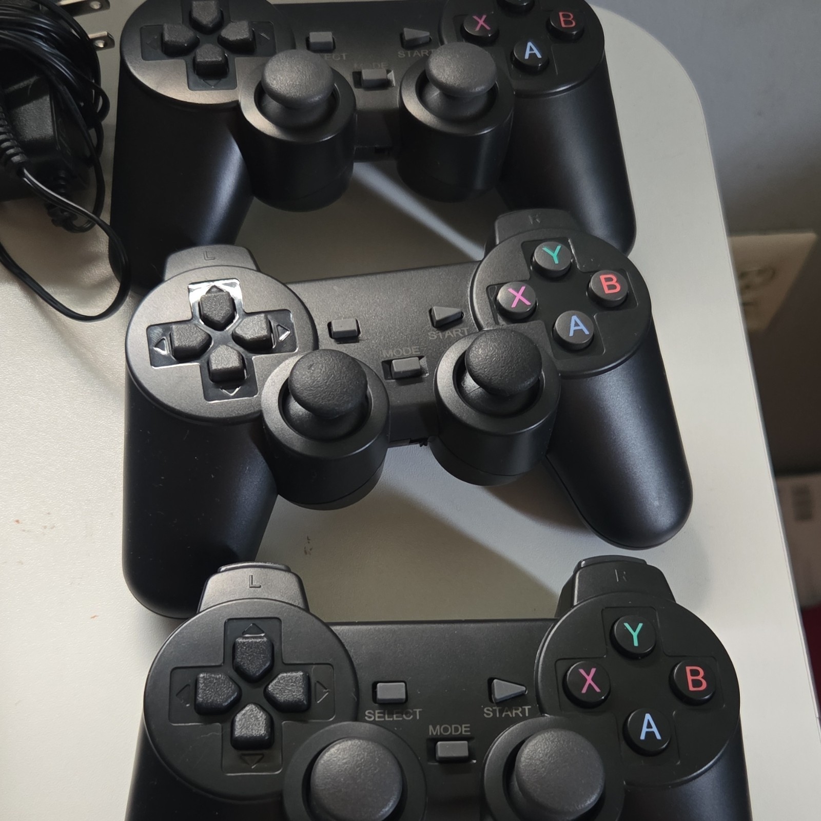 Super Console X2 Pro 64GB Microconsole 1080p Wi-Fi HDMI/USB-A w/3 Controllers