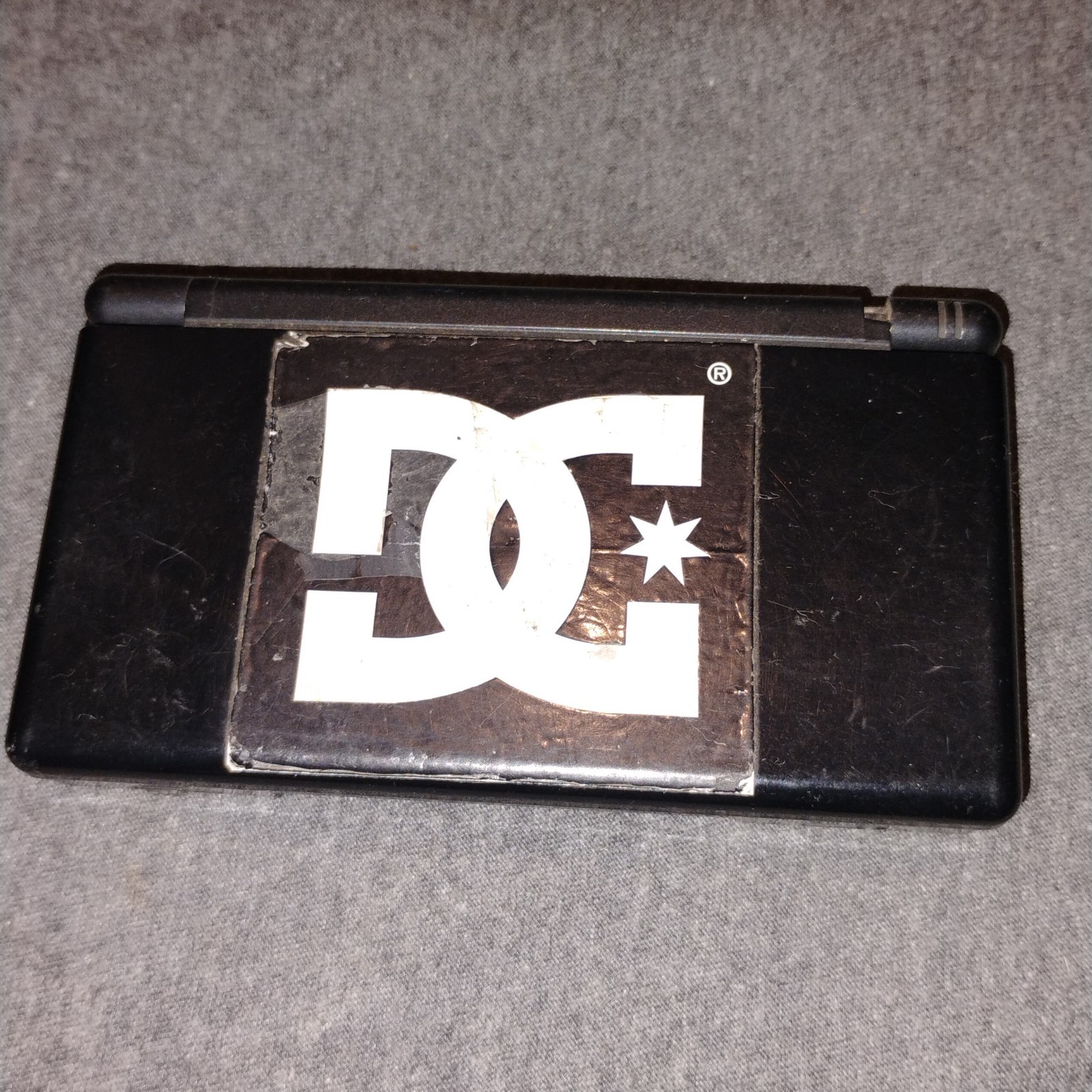 Nintendo DS Lite Black Handheld System USG-001 2006 Nintendo DS Platform
