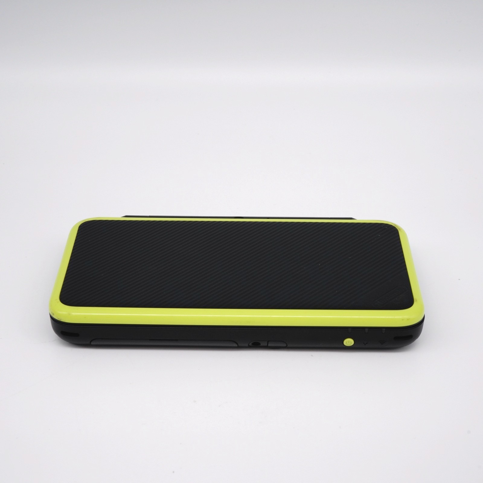 Nintendo “New” 2DS XL LL Console Black Lime 4GB +Charger + Stylus (USA Seller)