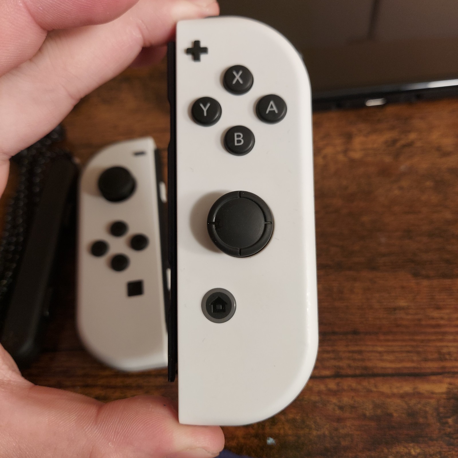Nintendo Switch OLED Model 64gb White Joycons Bundle