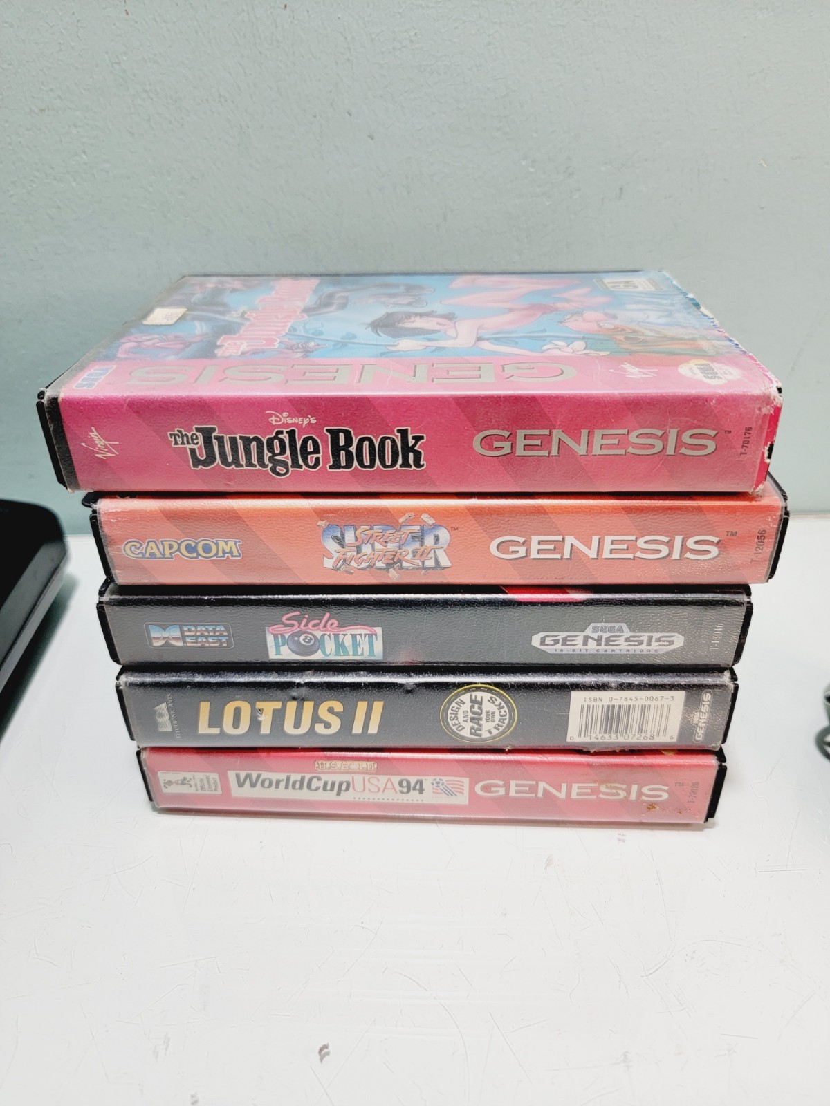 Sega Genesis Console Bundle With 2 Controllers and 15 Games