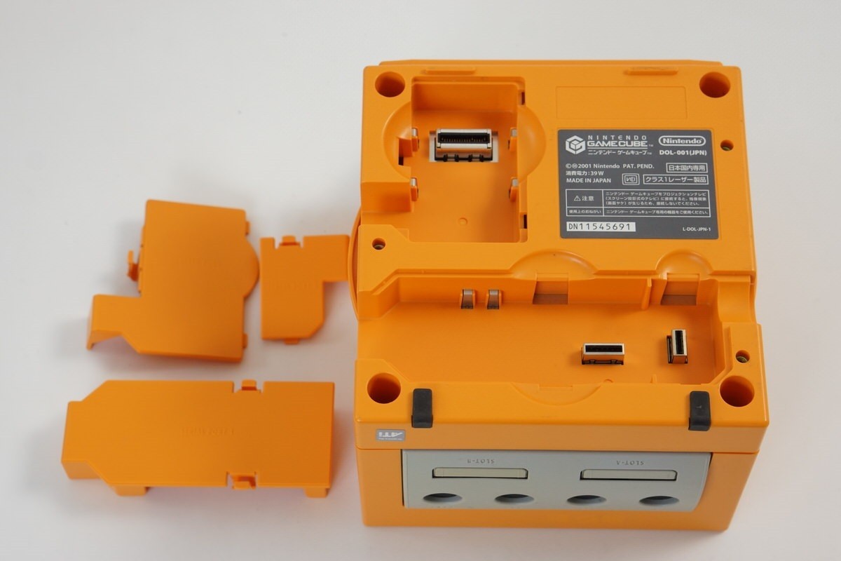 Gamecube Orange Console System Games DOL-001 JP For Japan CD FREE SHIP 10710073