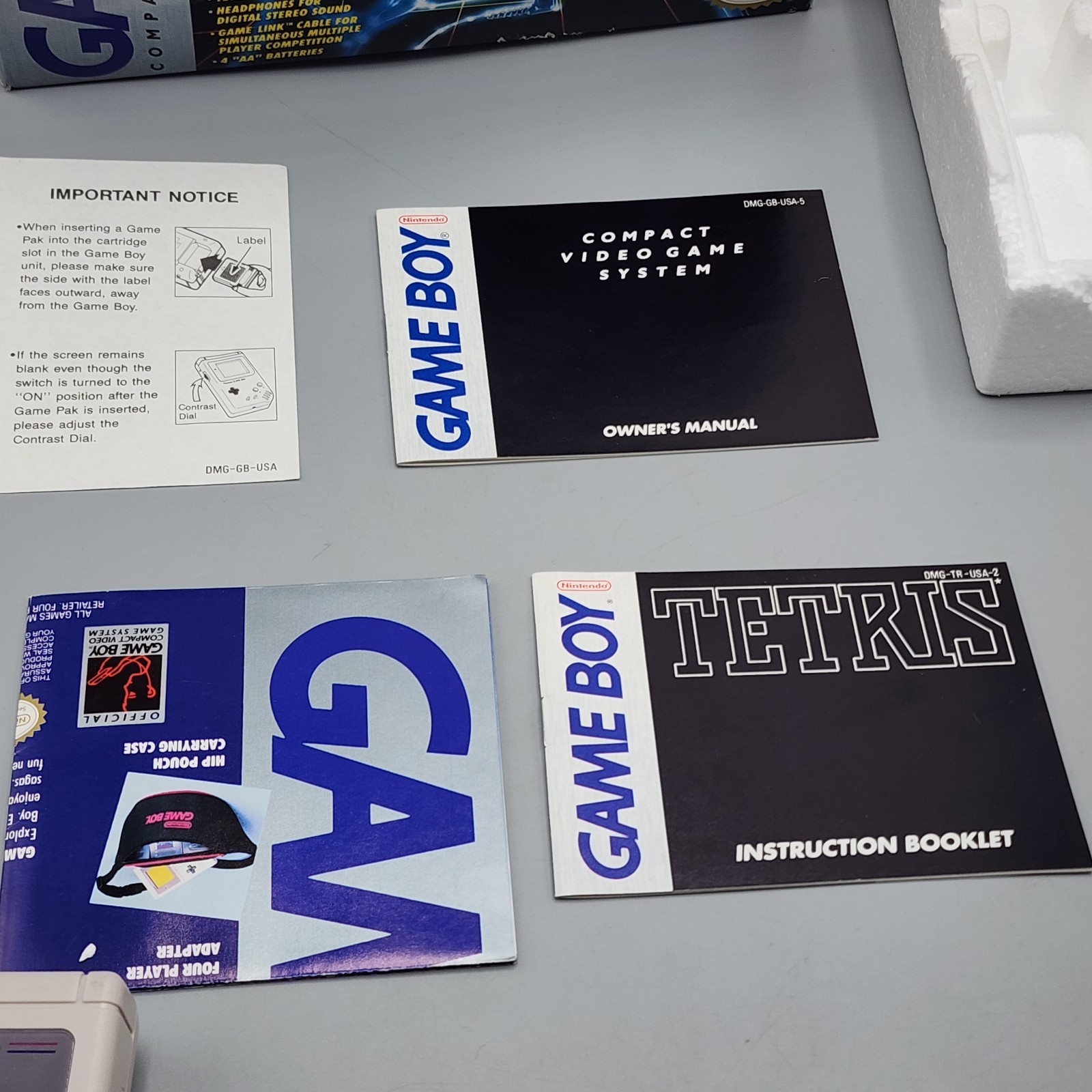 Nintendo Game Boy Handheld System 1989 DMG-01 In Box w/ Manuals & Tetris – CLEAN