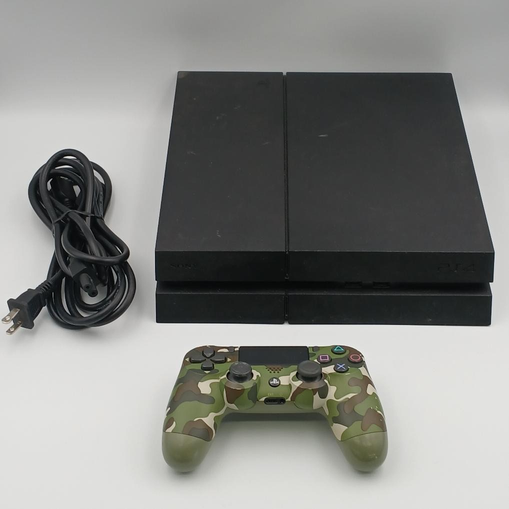 Sony CUH-1215A 500GB Playstation 4 PS4 Video Game Console W/ Camo Controller