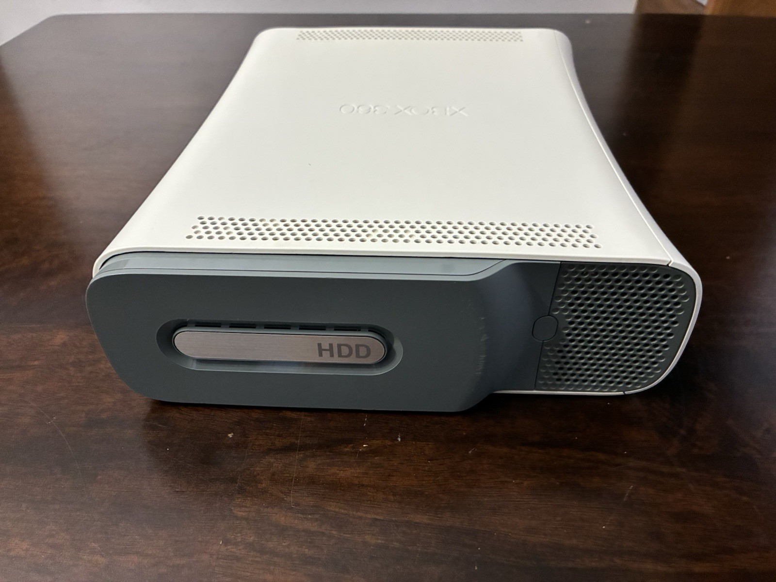 Microsoft Xbox 360 Core 20GB CONSOLE ONLY – TESTED & WORKING