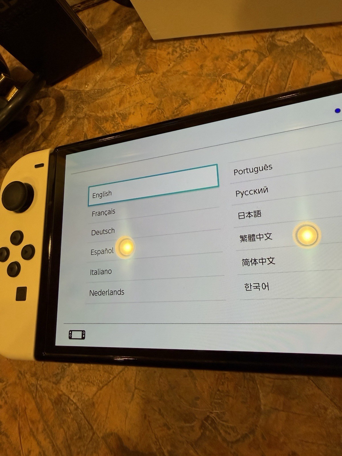 Nintendo Switch (OLED Model) White/Black 64GB Console w/ Dock Joy-Con Wi-Fi