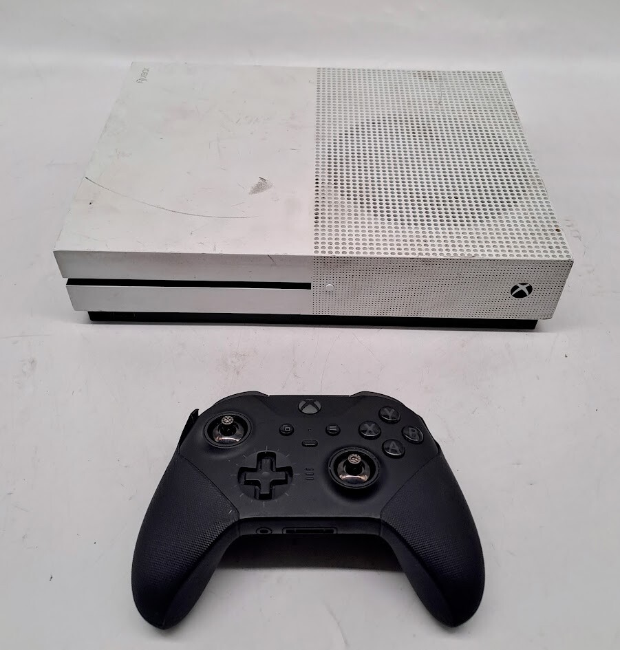 Microsoft Xbox One S All-Digital Edition Console – White 1681 W/ XBOX ELITE S2