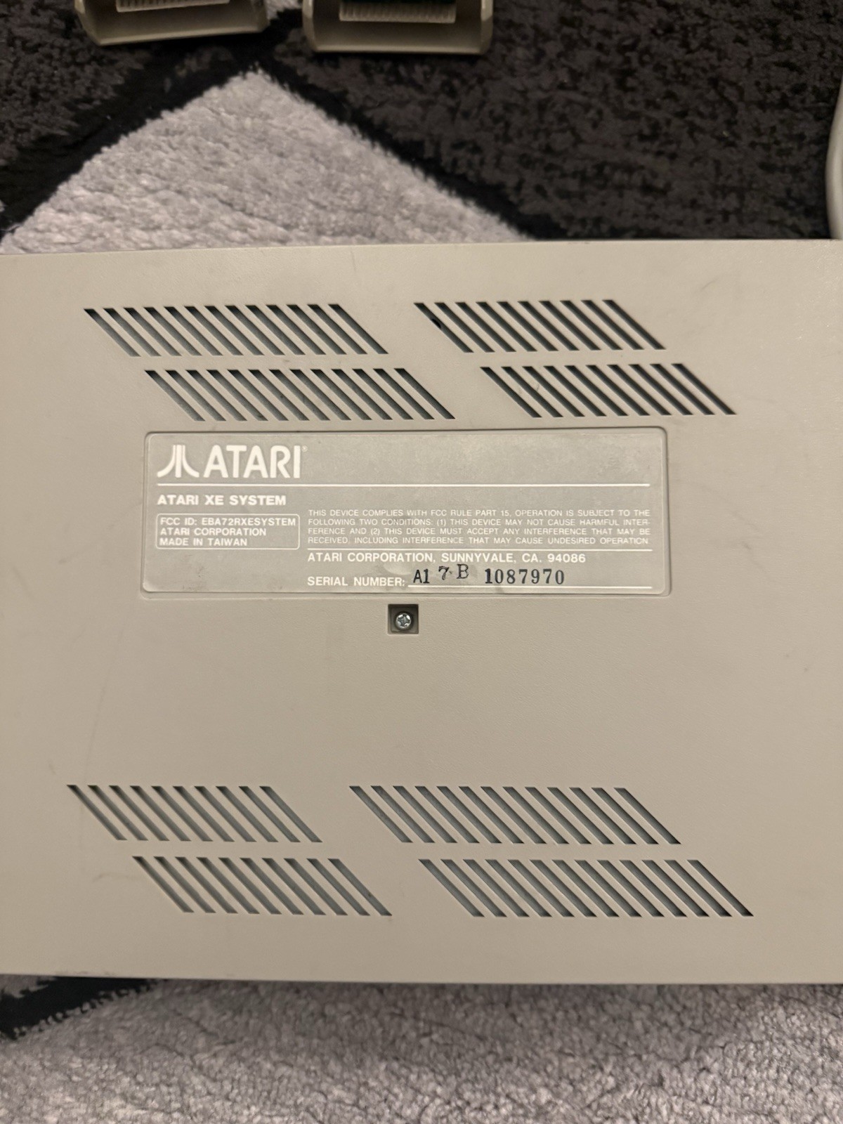 Atari XEGS Console w/ Keyboard, Joystick, Light Gun & Games – Tested & Working