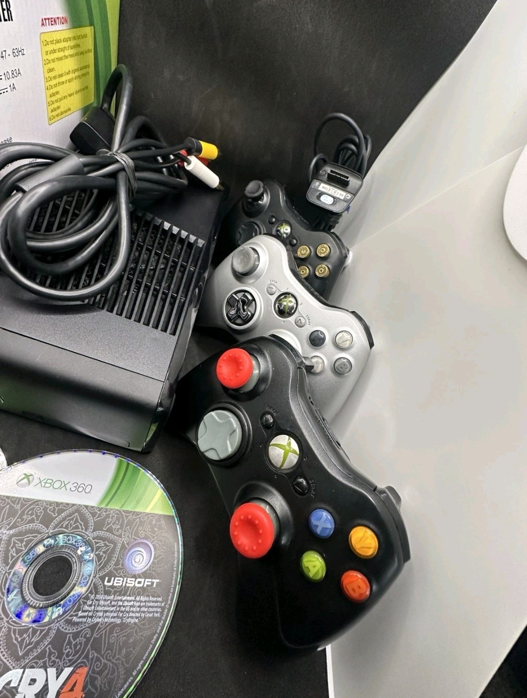 Xbox 360 S 250GB Bundle with 3 Controllers & 7 Games. Tested – SHIPS TODAY!
