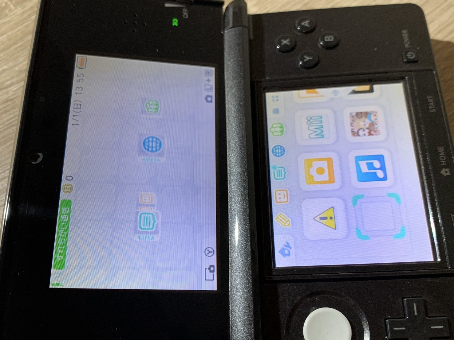 0803 Nintendo 3DS Cosmo Black Good TESTED