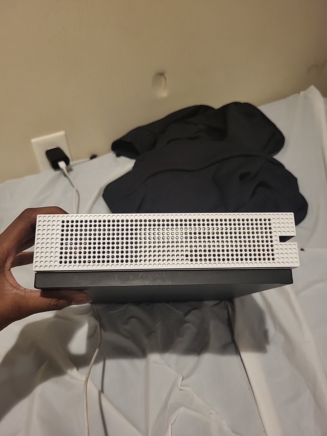 Xbox One S 1TB Console – White (XBS1TB)