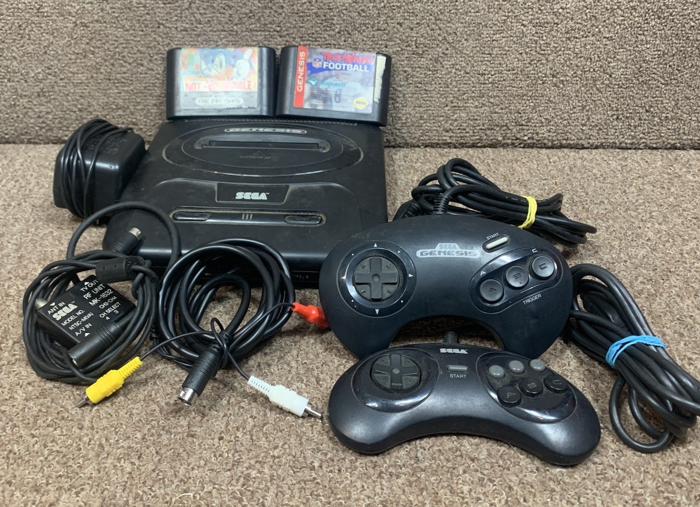 Original OEM Sega Genesis System Model 2 Console Complete w/ Sonic Tested