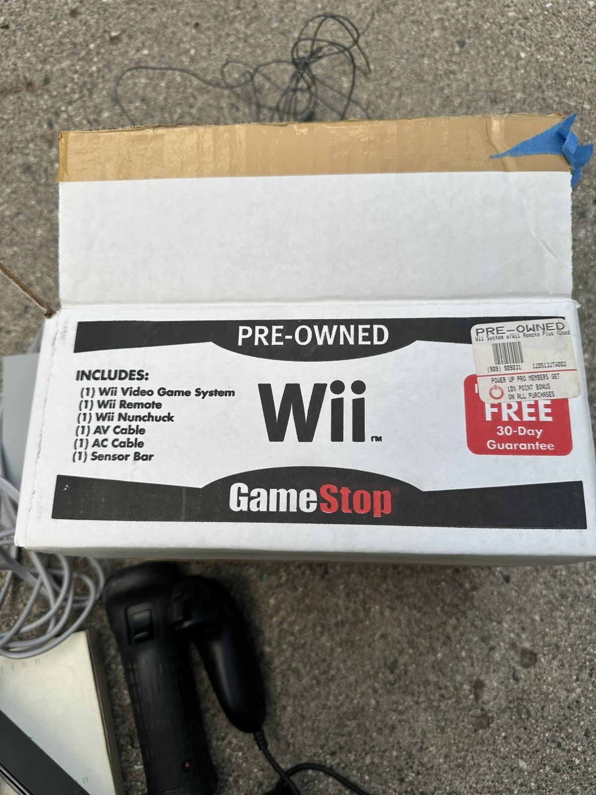 Nintendo Wii Black Console Bundle with Controller, Sensor, Cords, Zelda