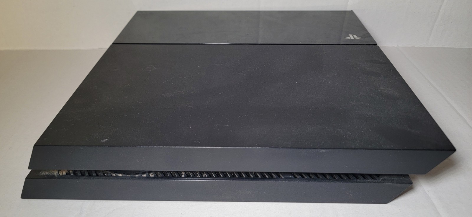 PlayStation 4 Console Read Description Powers On CUH-1001A