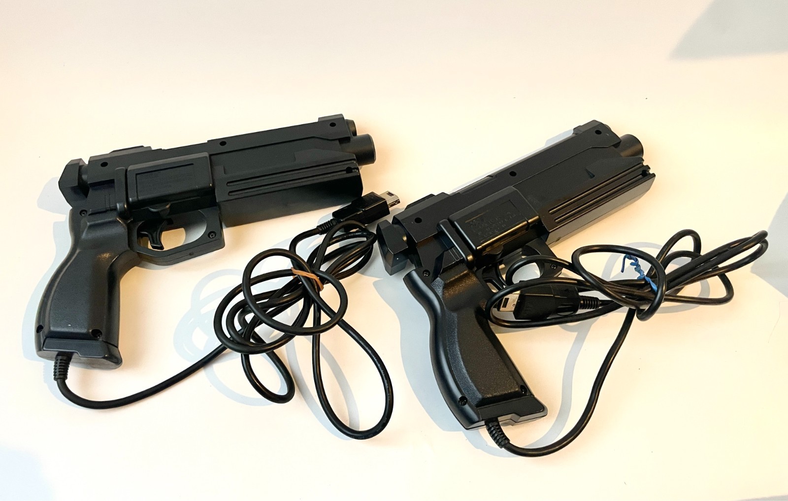 Sega Saturn Virtua Cop Gun Controller Set with Game Software Boxed Lot of 2 JP