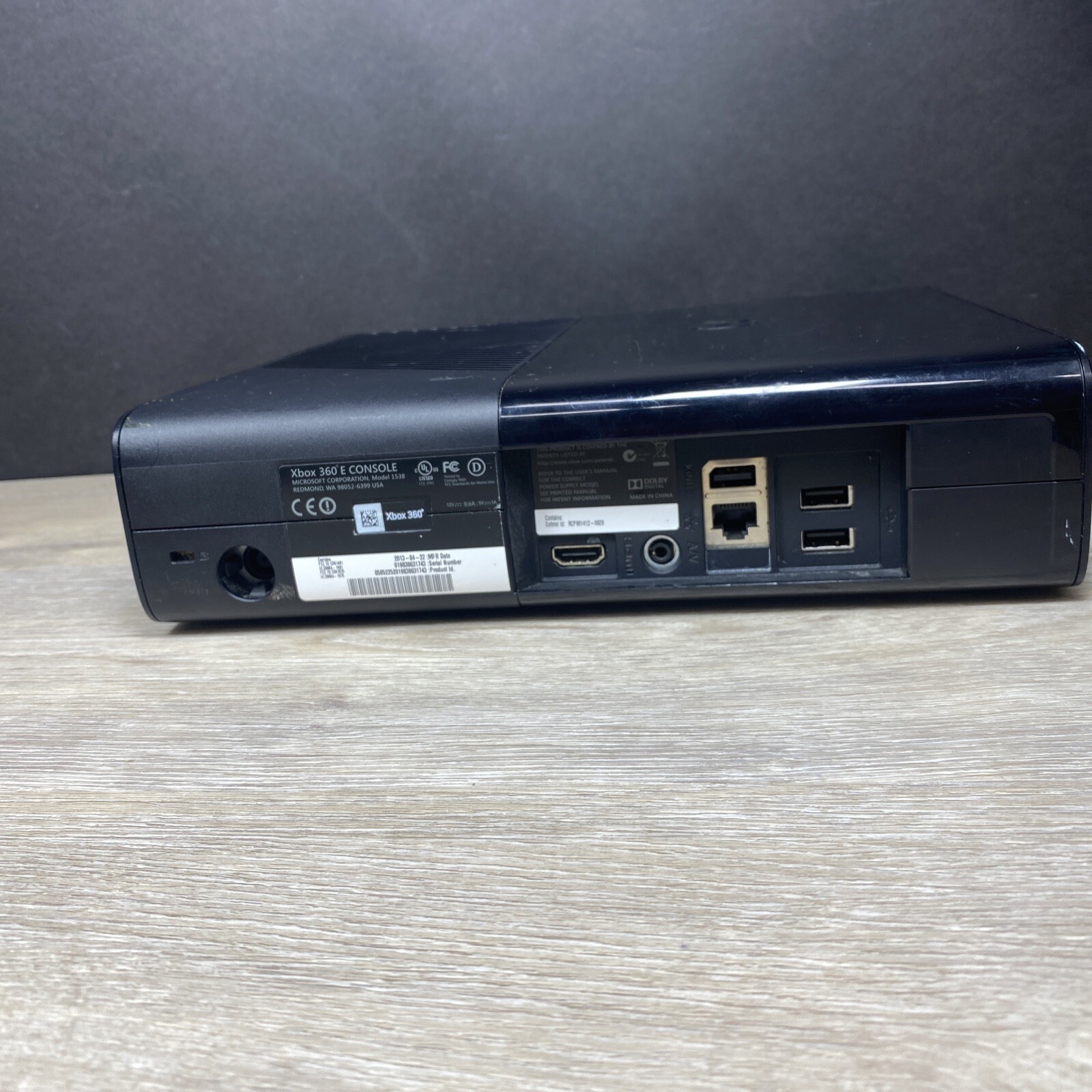 Xbox 360 E 1538 Console 4GB Bundle – Kinect OEM Controller 4 Games 20GB HD
