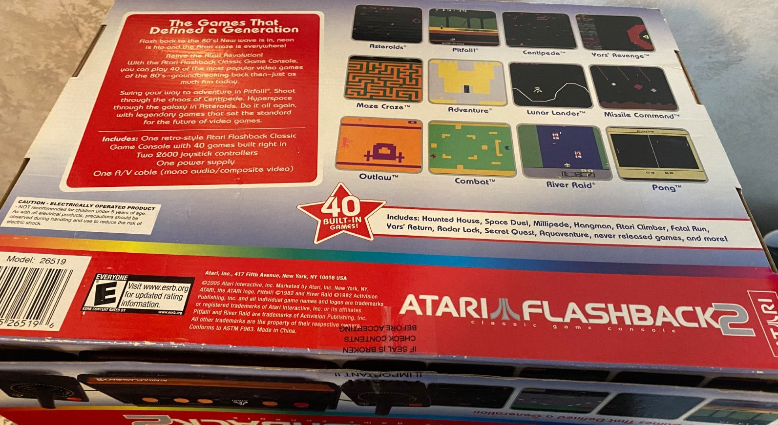 Atari Flashback 2 Classic Game Console complete w/ 40 Built-In Games-Tested-Mint