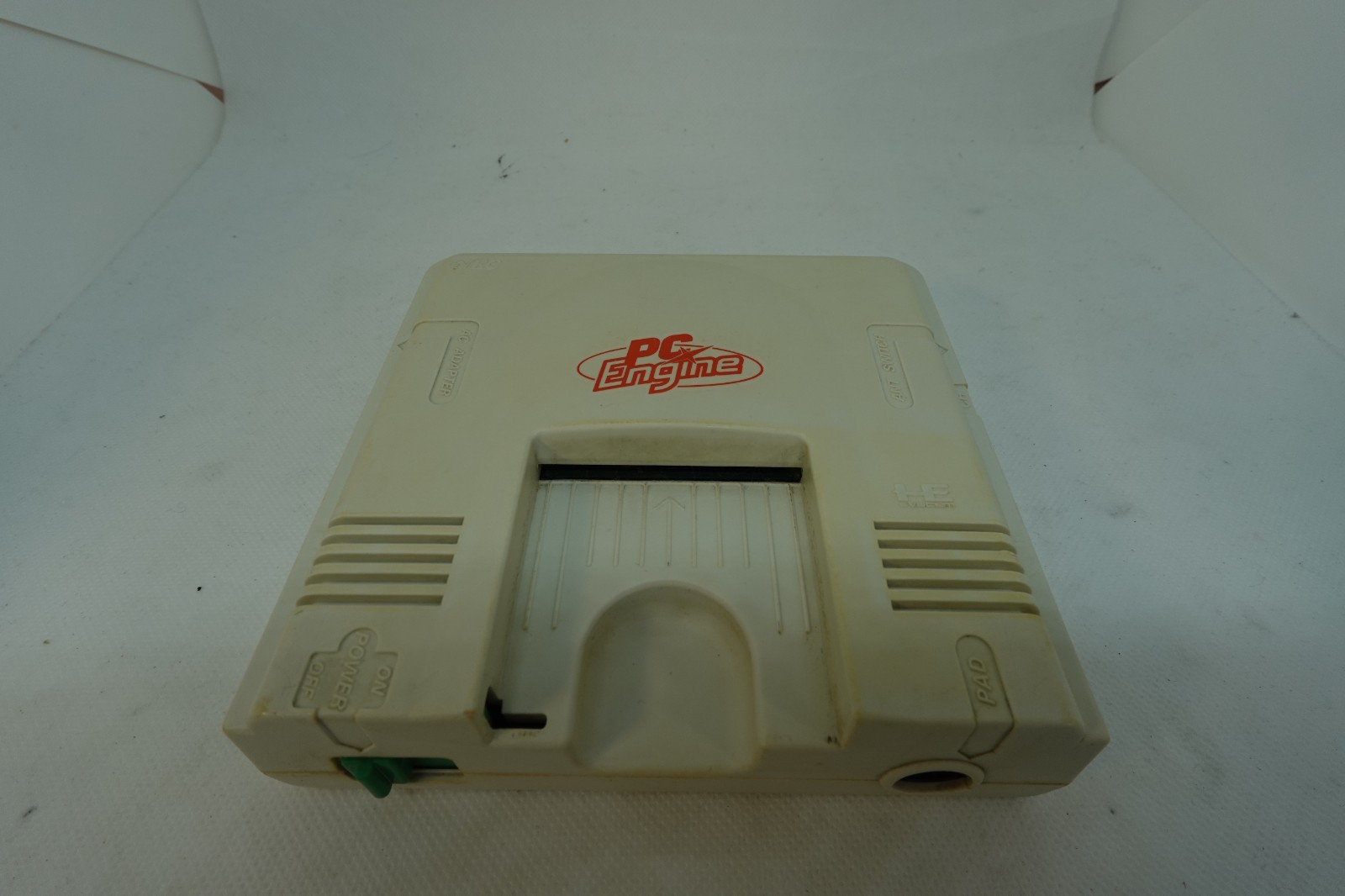 NEC PI-TG001 PC Engine White Console only fast ship from Japan made in japan