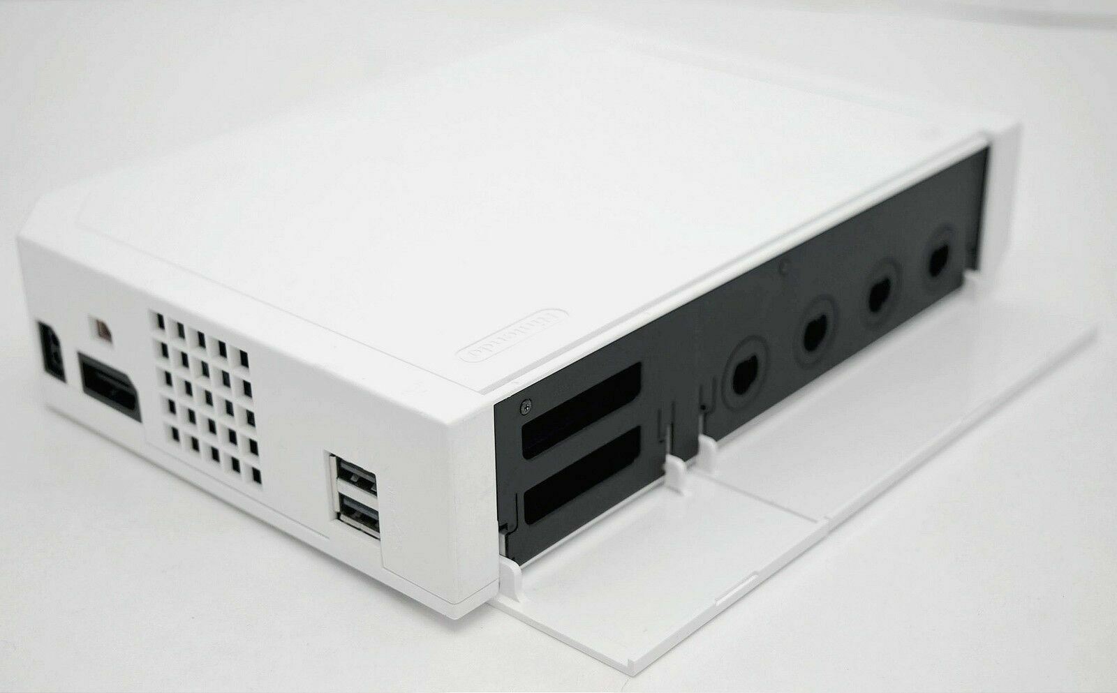 Nintendo Wii System + NEW CONTROLLER Bundle GameCube Port Console WHITE RVL-001
