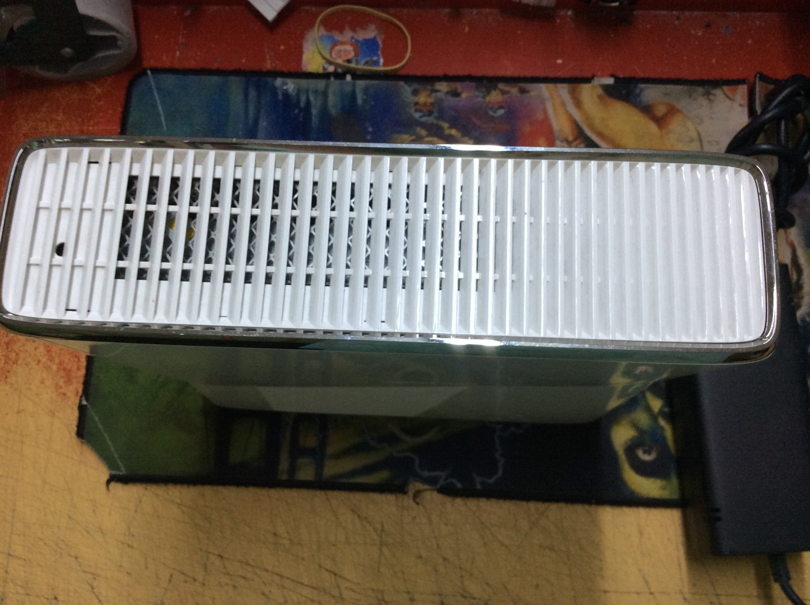 Xbox 360 Console Model 1439 Slim Gloss White 4GB W/ Power Cable