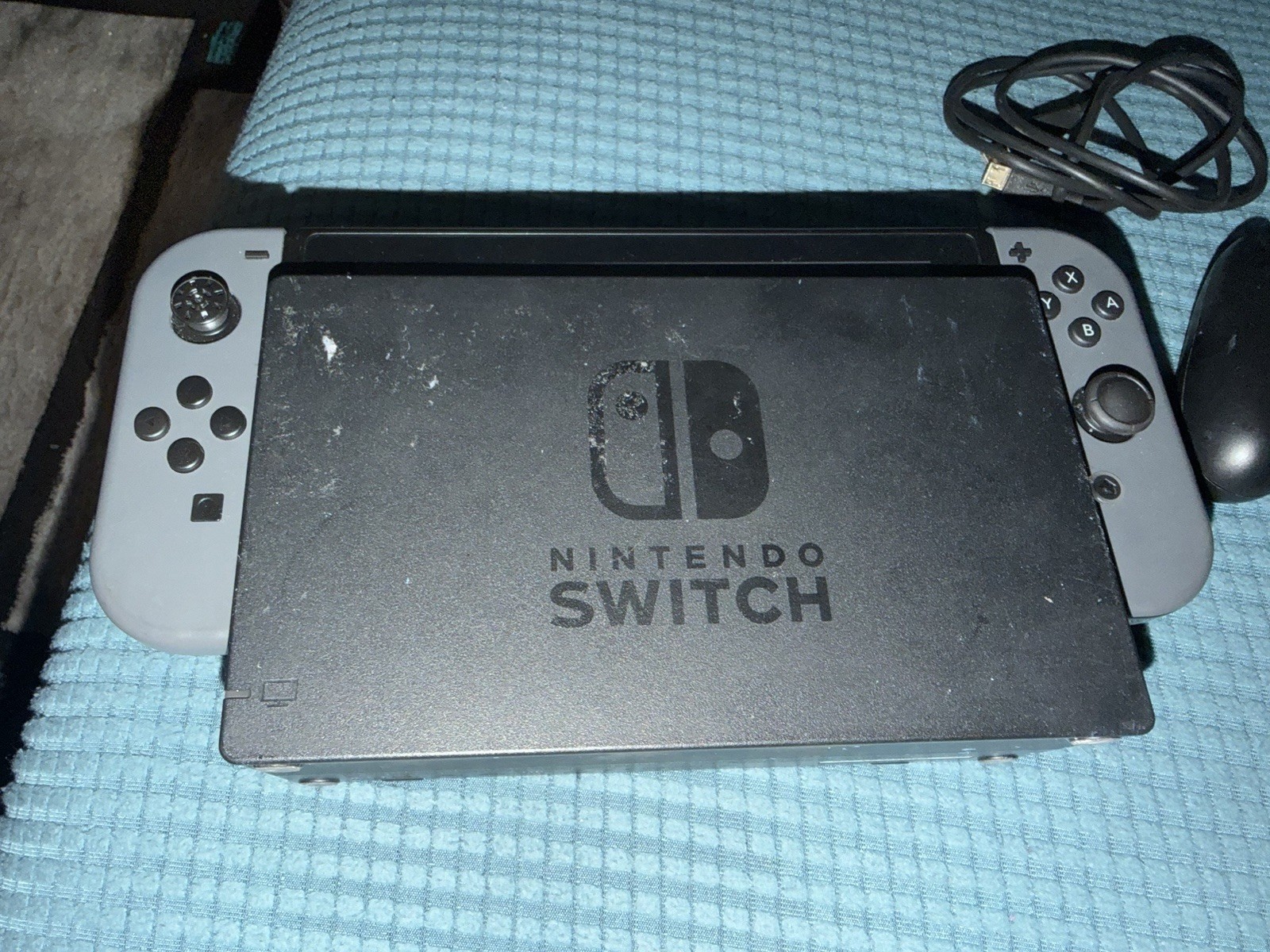 Nintendo Switch HAC-001(-01) Gray/Black Console w/ Dock & Joy-Con Grip USB-C