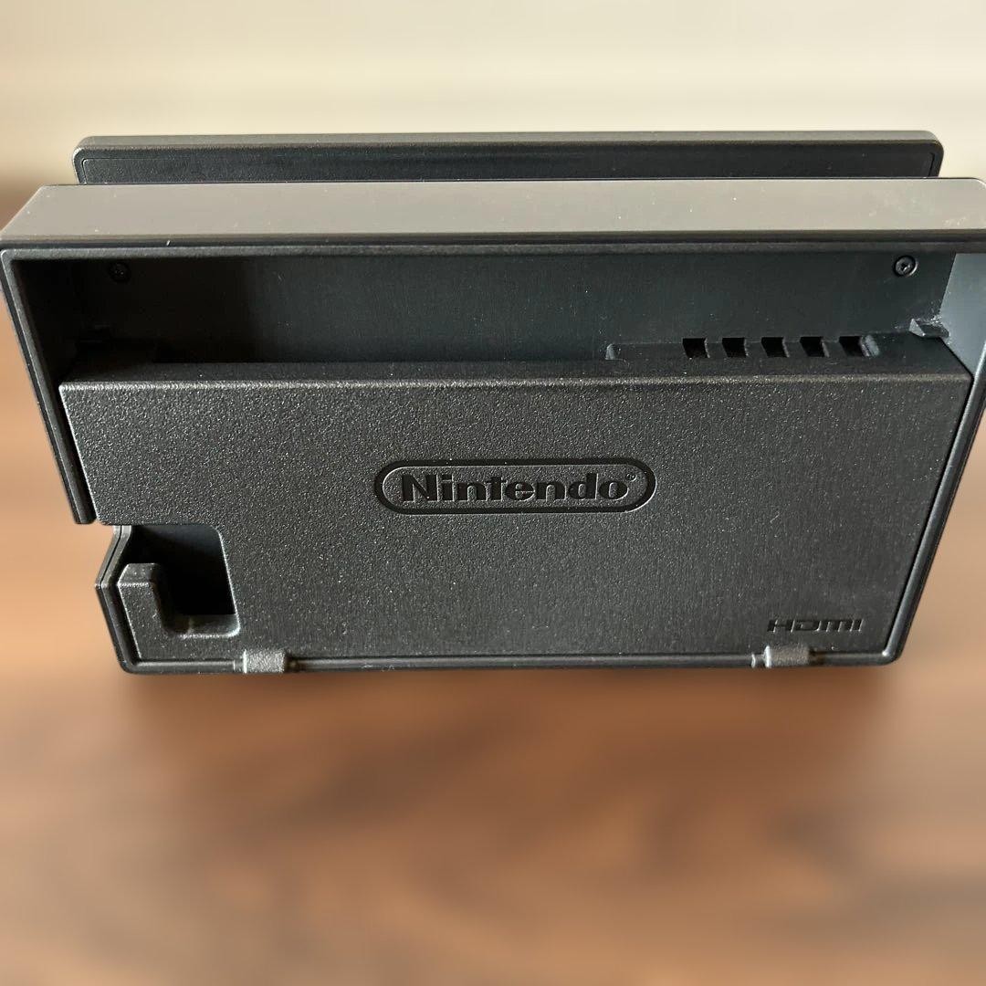 Nintendo Switch console 32G microSD