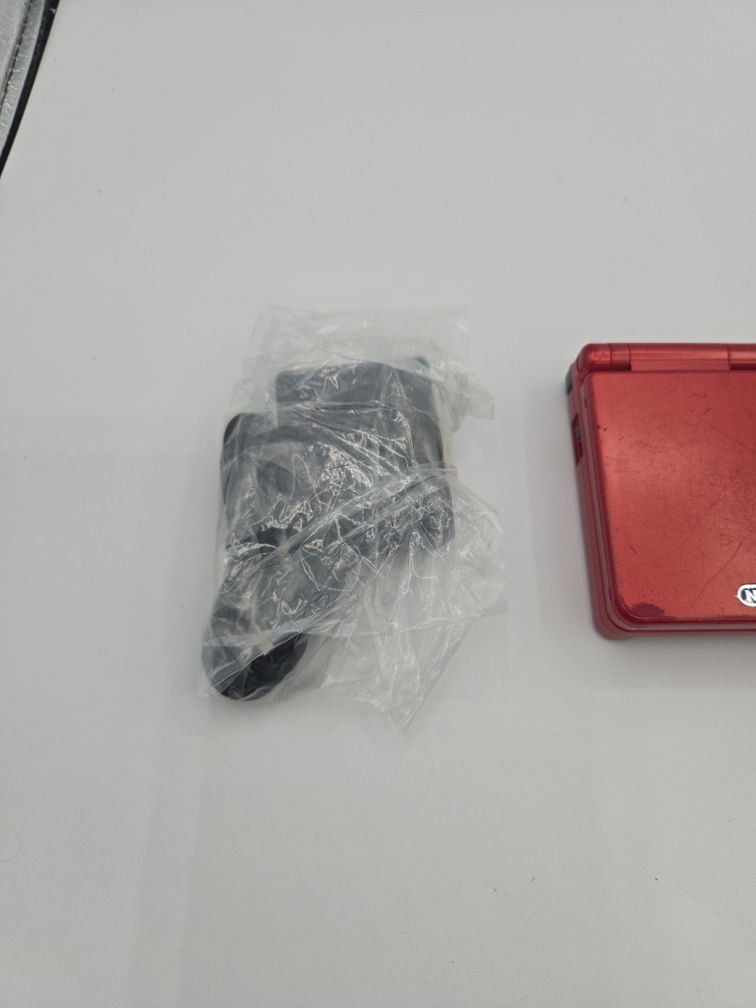 Nintendo Game Boy Advance SP Handheld System Flame Red W/charger And 4 Games