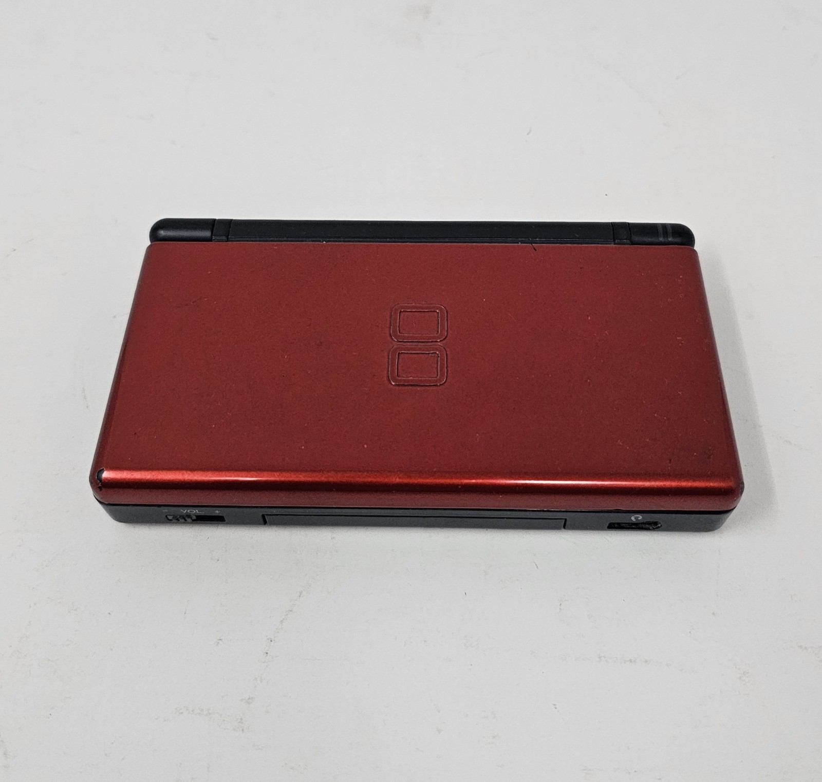 Nintendo DS Lite Handheld Game Console USG-001 Black/Red Charger, Stylus & Game