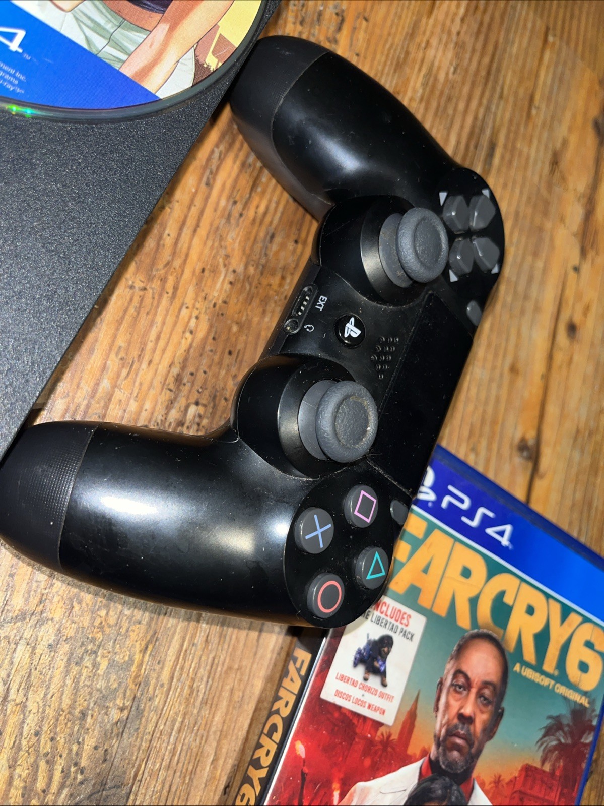 Sony PS4 Pro 1TB Console w/ Games Controllers CUH2215B