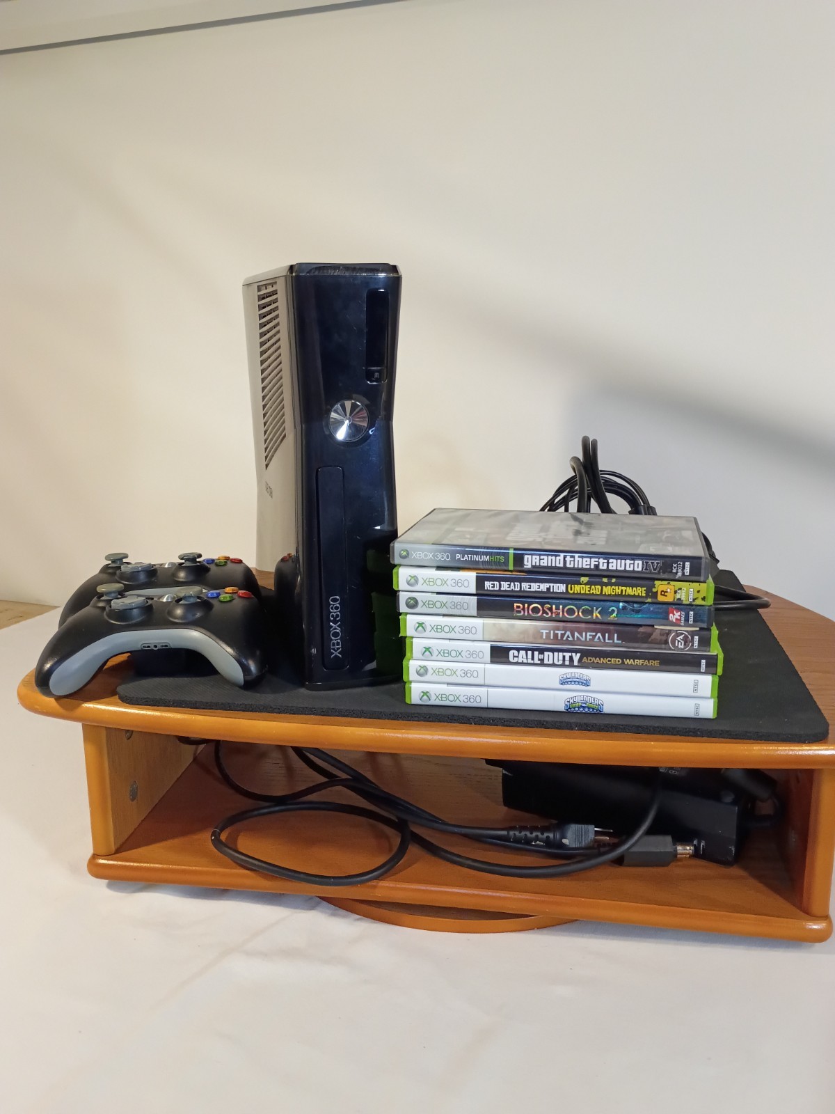 🔥Xbox 360 S Slim 1439 Bundle 7 Games 2 Controllers Fully Tested Works Great