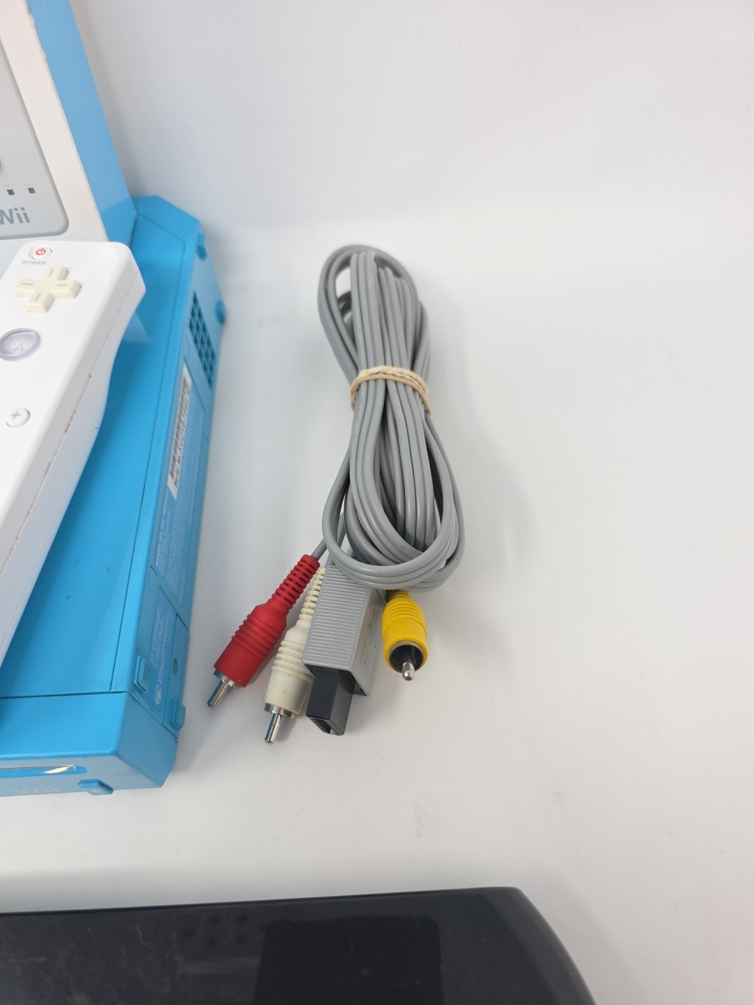 Nintendo Wii System Blue Console Bundle With Wii Mote And Cables RVL-101 Tested