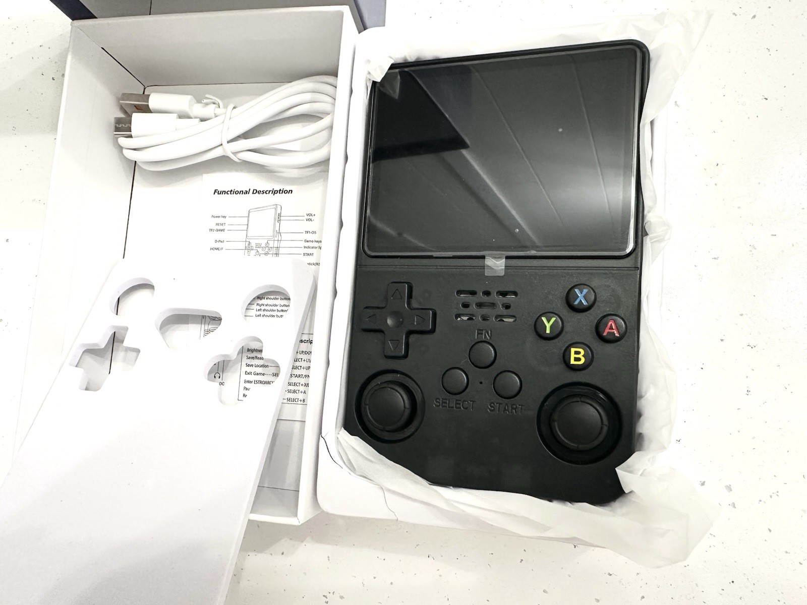 Handheld Game Console Preload 20000+ Games 12+Emulators 3.5 inch IPS Screen