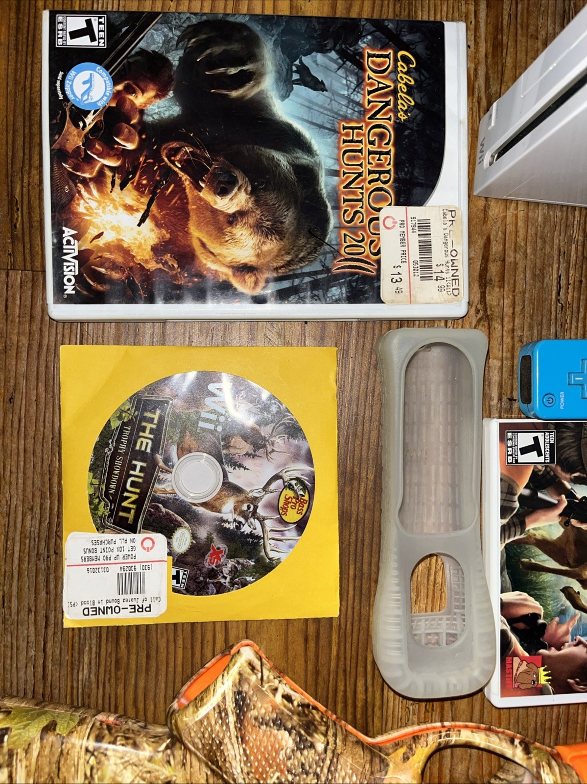 Nintendo Wii GameCube Compatible Deer Drive Cabelas Bundle RVL-001