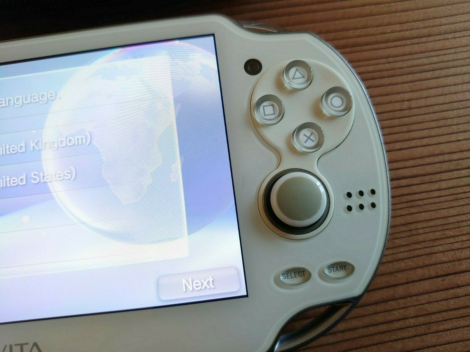 Vita 3G / Wi-Fi Model Crystal White OLED PCH-1100 AB02 Console + USB ,Pouch