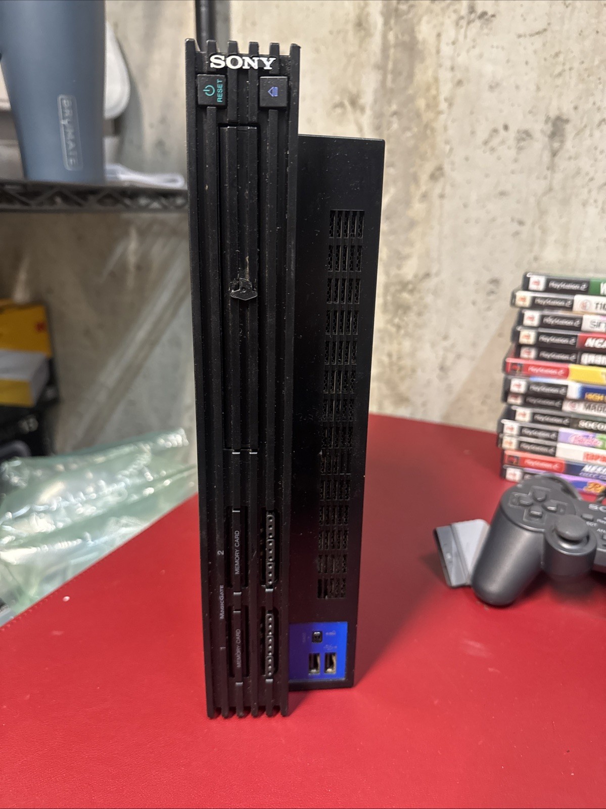 Sony PlayStation 2 Fat Console SCPH-30001/n- 13 Games , Controllers