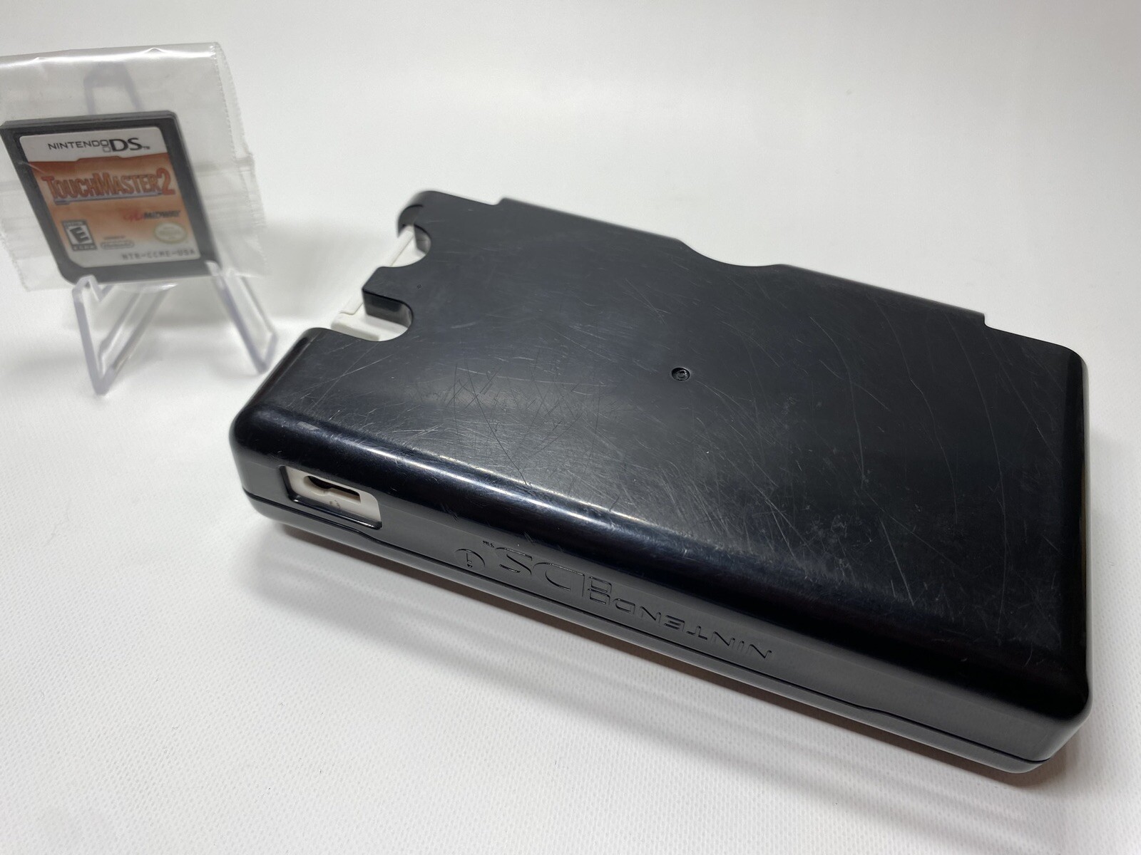 Nintendo DSi Handheld Console White No Power Adapter No SD Card No Stylus 2008