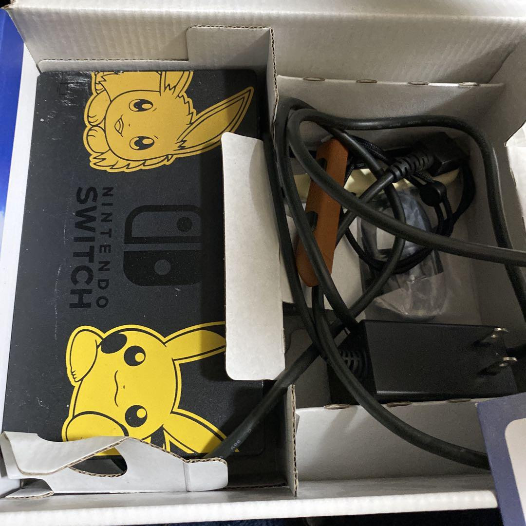 Nintendo Switch Console Pokemon Let’s Go Pikachu Edition with Monster Ball Plus